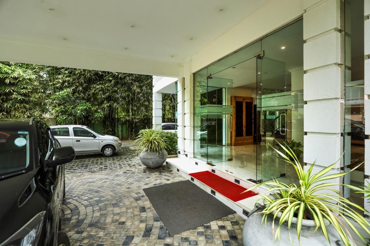 Hotel Ganthera 캔디 외부 사진