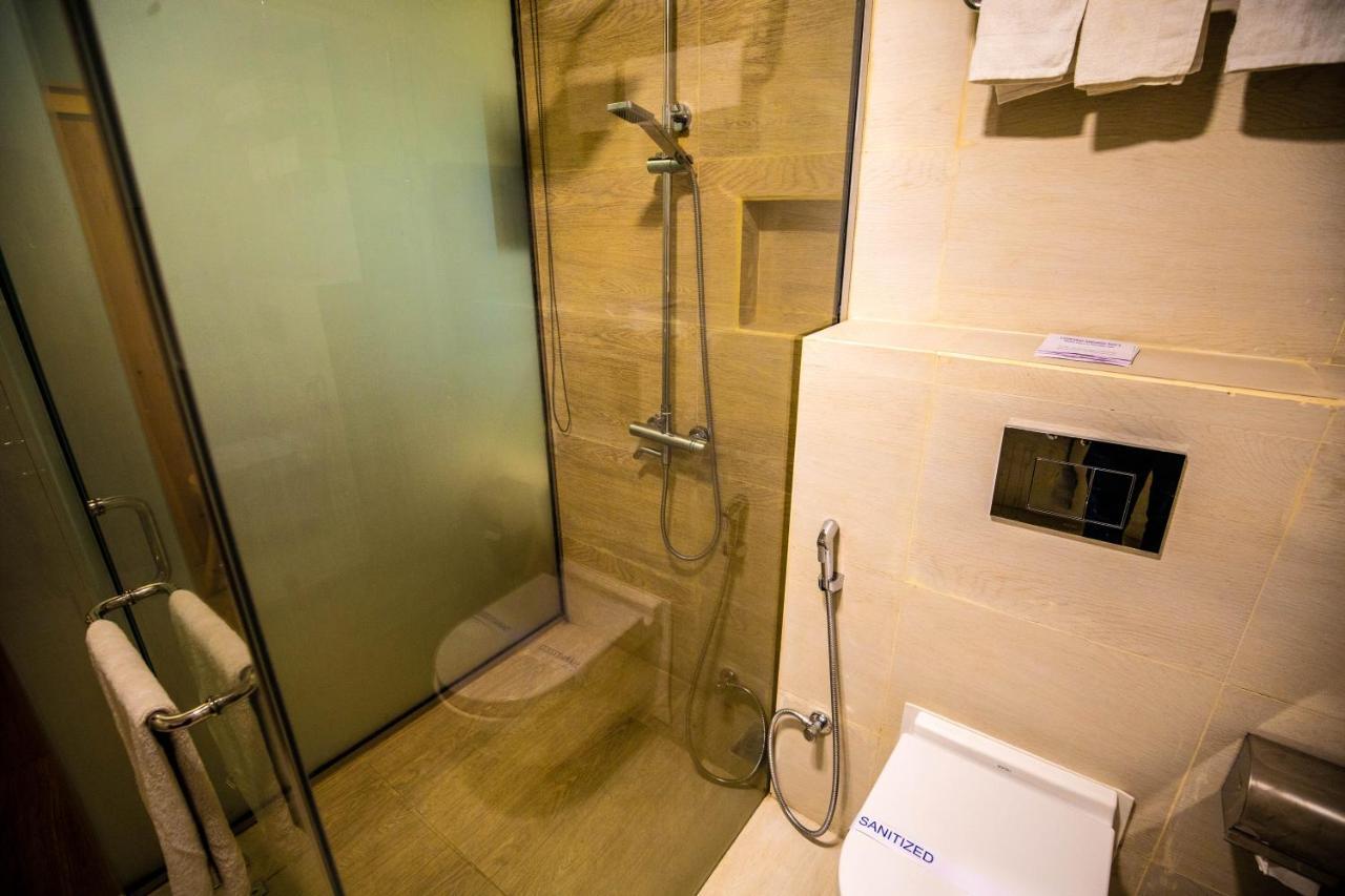 Hotel Ganthera 캔디 외부 사진